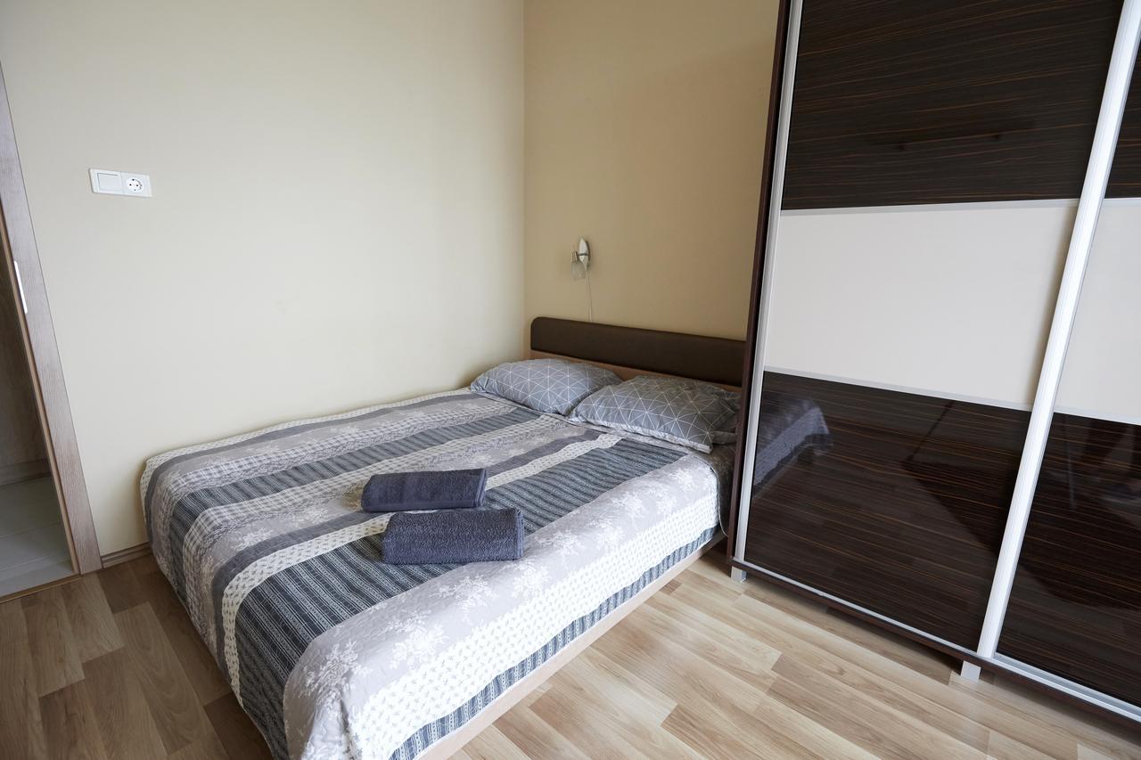 Premium Home Pecs Luaran gambar